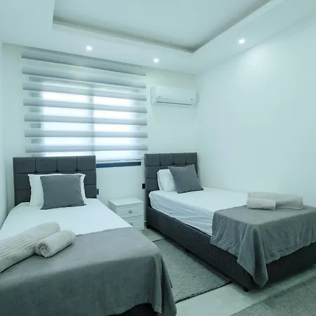 Suna Karagedik